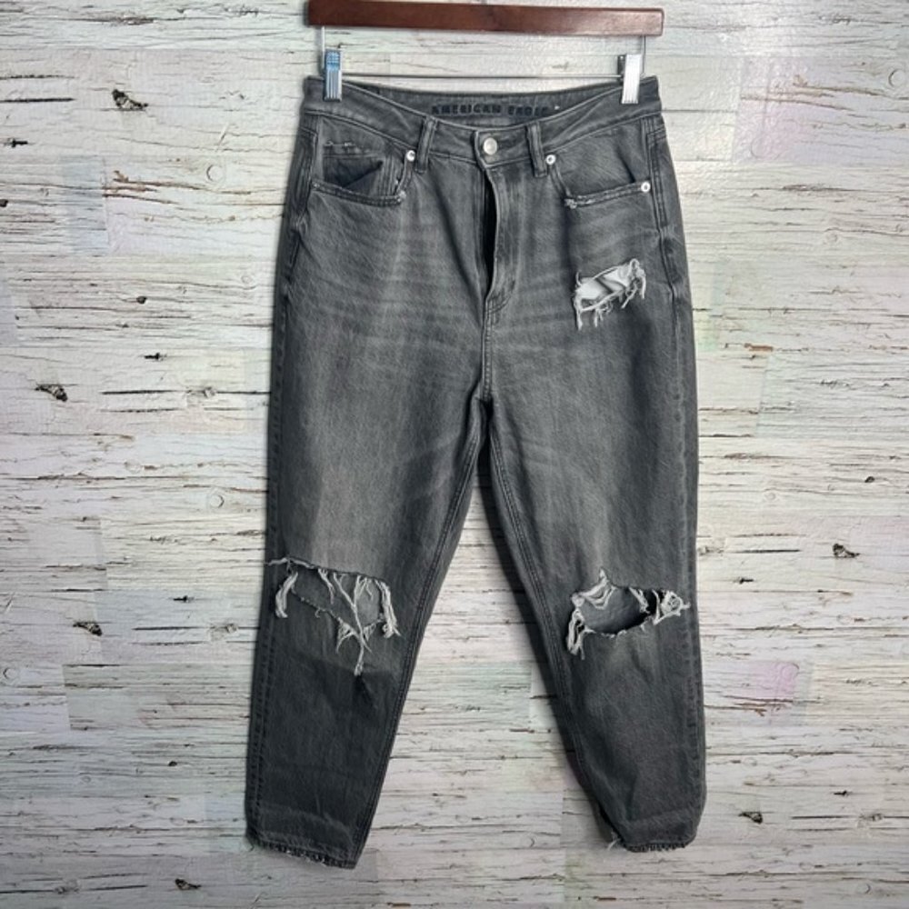 American  eagle mom jeans gray distressed size 6